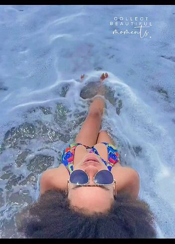 Download: Karajordan - Frei wie das Meer, zwischen Wellen und Lächeln