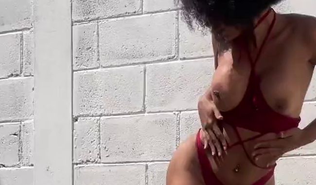 Download: Karajordan - Eine Reise zu strahlender Energie