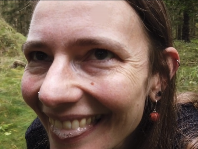 Download: KarinaHH - Ein Ausflug den meine Muschi nicht so schnell vergessen wird (Userwunsch) - Teil 2