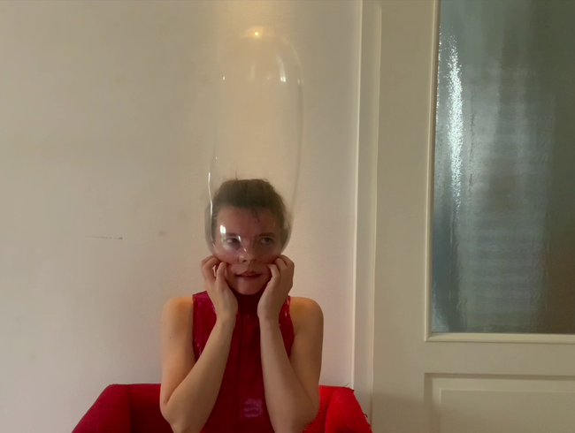 Download: KarinaHH - Kondom über Kopf (Userwunsch)