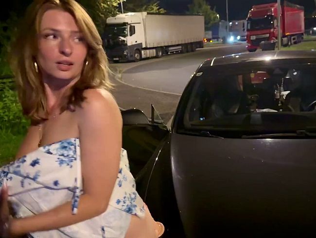Download: KatherinePierce - Public zwischen LKW auf der Haube Sauereien gemacht
