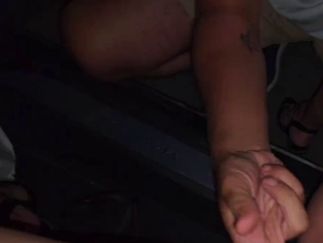 Download: KatherinePierce - Stranger leckt mich auf dem Rasthof , gierig und geil