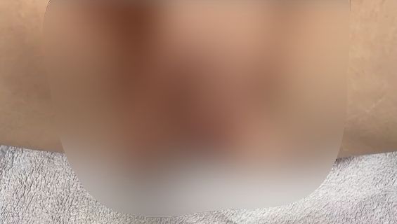 Download: Kati_Hot - nach dem Duschen auf dem Boden ?