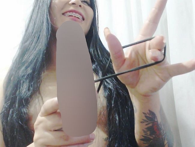 Download: KenyaKone - Ich quetsche deine Eier mit meinem Haargummi