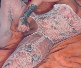 Download: Kimberly-sweet - Schau nur zu wie er langsam größer und dicker wird ;-)