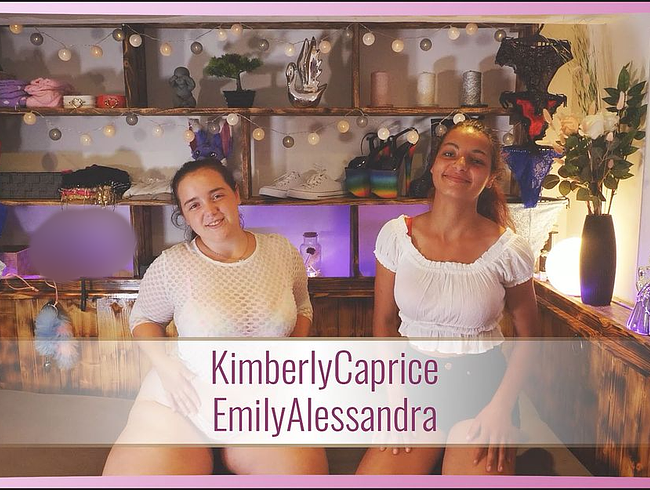 Download: KimberlyCaprice - KimberlyCaprice und EmilyAlessandra