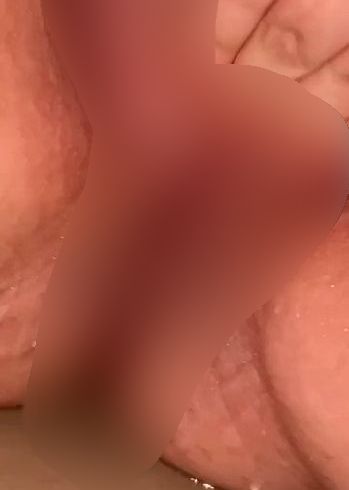 Download: Kinky_Kitten - Ein kleines aber feines Video wie ich meine Nassen Titten knete und dir meine Pussy zeige