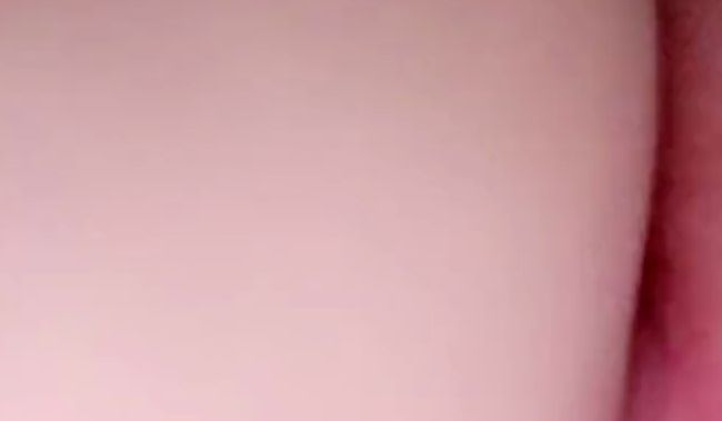 Download: Kitty17 - Ich besorgs mir mit der Massage Maschine ?