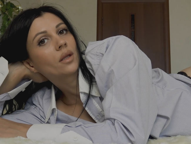 Download: KristinaSlut - Ich werde tun, was du sagst