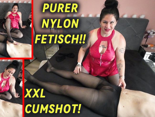 Download: LADY_LENA - PERVERSE fesselnde NYLON Spiele / EXTREM ABGEWIXXT