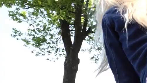 Download: Lady-Amy - Po in enger Leggings - rot und knalleng - so mag ich es