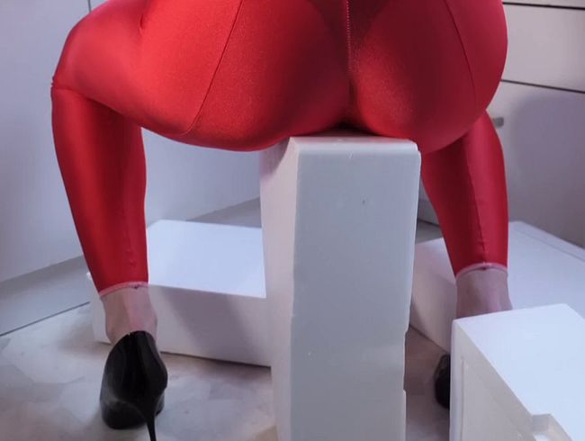 Download: Lady-Amy - Zertreten - ich liebe es zu zerstören - stehst du auch auf crushing