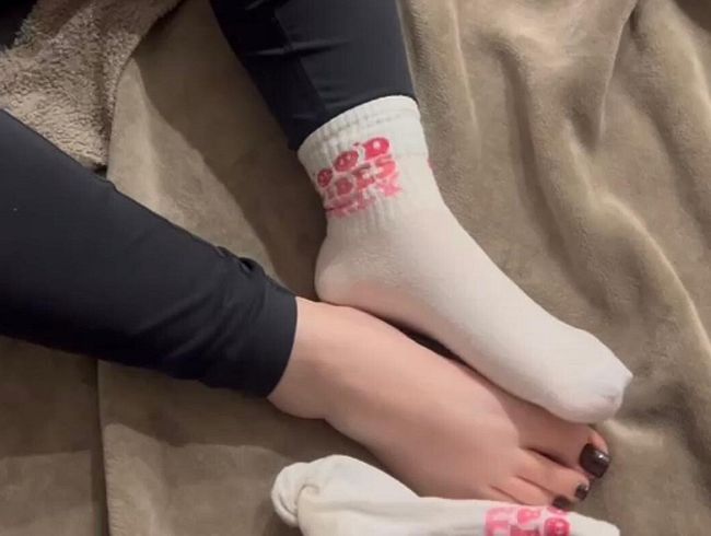 Download: Lady-Elisa - Cremig geile Füße