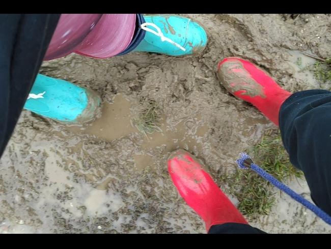 Download: LadyEmma - Gummistiefelduo