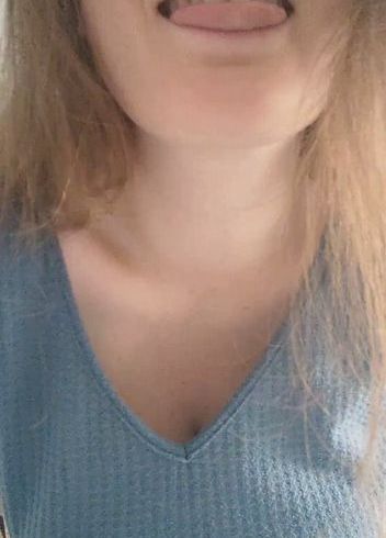 Download: LadyJennifer - Ich lass meine dicken brüste frei für dich die geiler