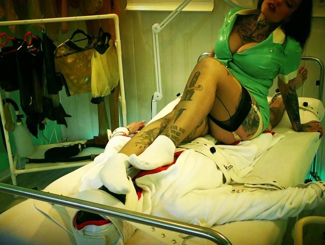 Download: LadyVampira - The Tease Of Denial 1