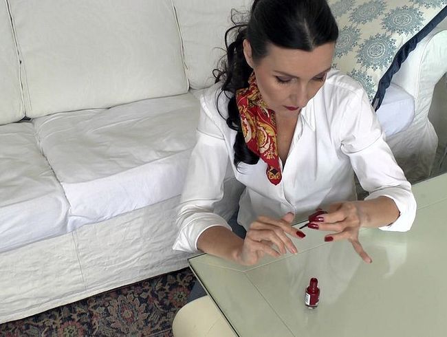 Download: LadyVictoria - Fingernägel Rot lackieren und Du pustest sie trocken! Lady Victoria