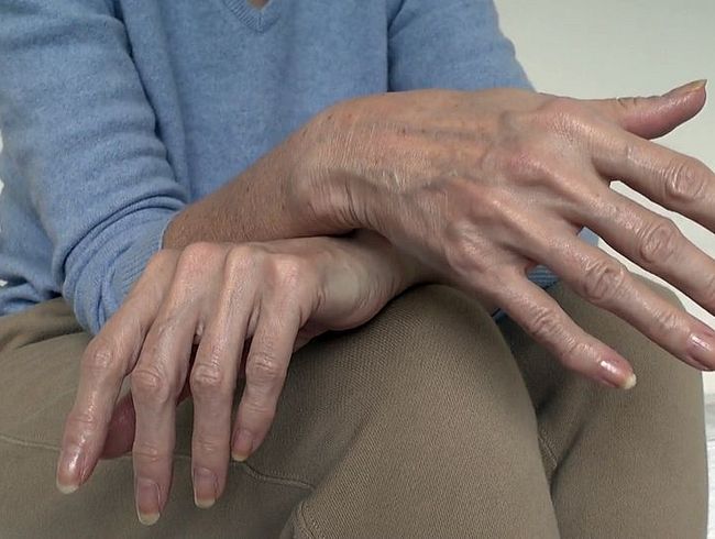 Download: LadyVictoria - Schöne, elegante Hände und Fingernägel, präsentiert von Lady Victoria