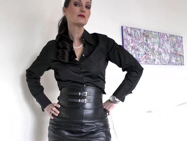 Download: LadyVictoria - Weite enge Gürtel Teil 80 Lady Victoria