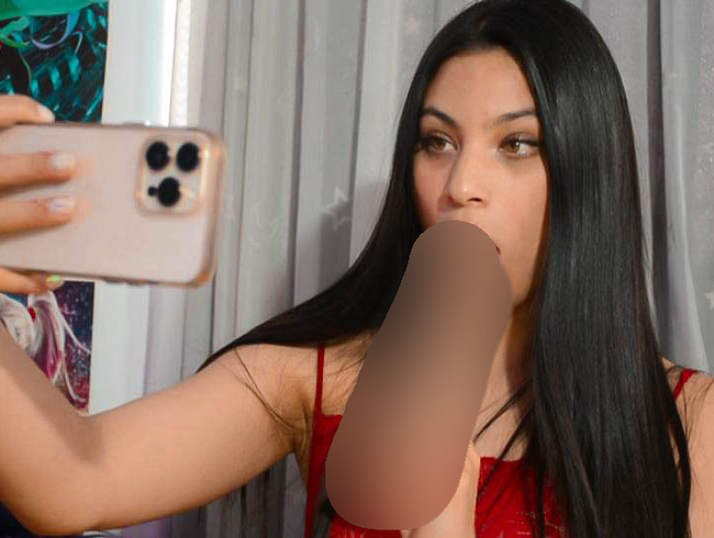 Download: LanaDumont - Lana Dumont nimmt ein Video für die Modellehrerin auf