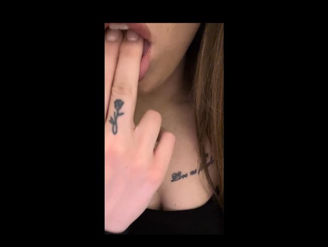 Download: Lanaahot - Mann im Club macht mich geil