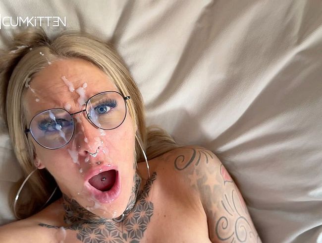 Download: Lara-CumKitten - BEST OF 2025 | Über 20x Cumshots Cumplay Facials Creampie