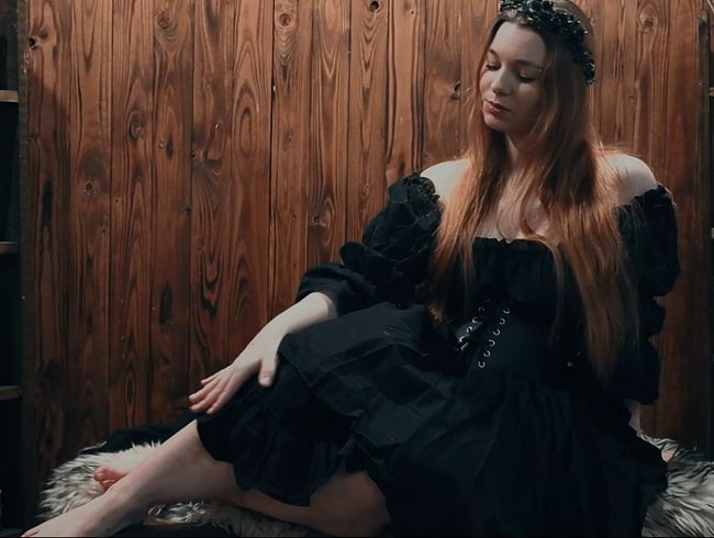 Download: Lara-Shy - Heimliche Blicke - heißes Spiel