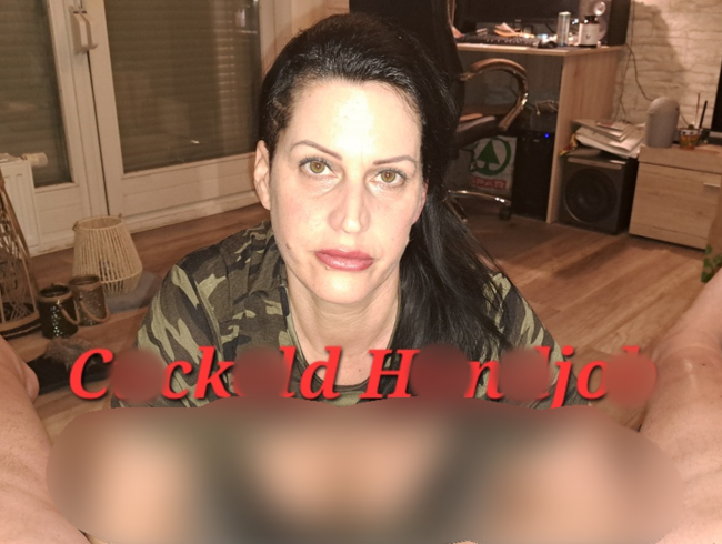 Download: Laura05 - Cuckold Handjob