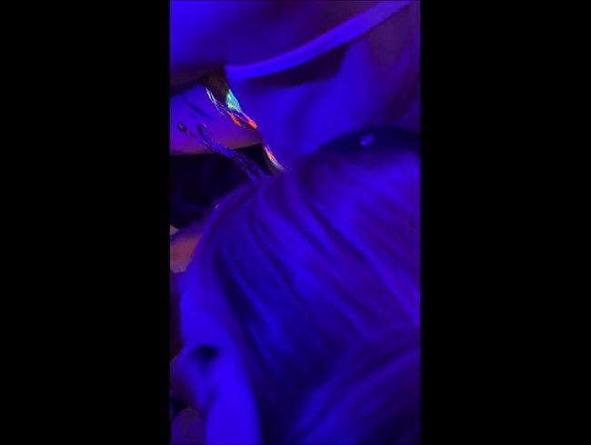 Download: Lauras-World - Habe den besten freund meines Partners den Schwanz geblasen?