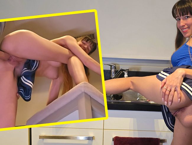 Download: Layla_von_Hohensee - Bin ich ein Flittchen? Bester Freund meines Bruders gefickt