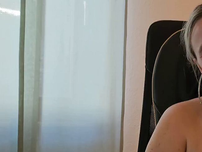 Download: Lea-Sommer - Lust auf titten fick ?