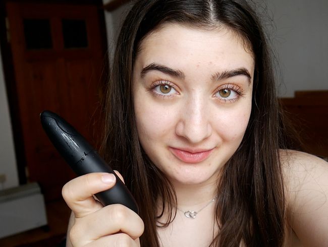 Download: LeahSnuSnu - So habe ich es mir früher Anal gemacht !! Mega Orgasmus!