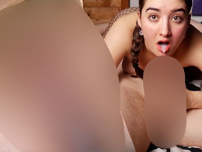 Download: LeahSnuSnu - Best of Cumshots 2025!! Gesicht, Pussy, Arsch Alles mit Sperma glasiert!