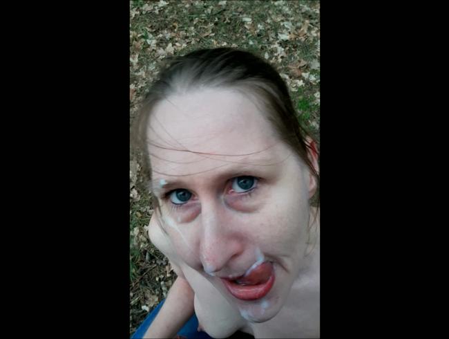 Download: Leo-SecretLove - Oooops, schon wieder draußen in die Jeans gepisst ^^