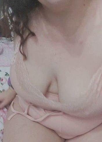 Download: Lexxxylove - Probiere mein neues Spielzeug