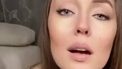 Download: Liana99 - Sei mein Sklave und hör mir ganz genau zu ?