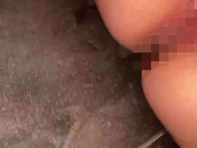 Download: LiesaBDSM - Krassr Videofund in meinem alten Handy: Mein erstes Squirt-Video