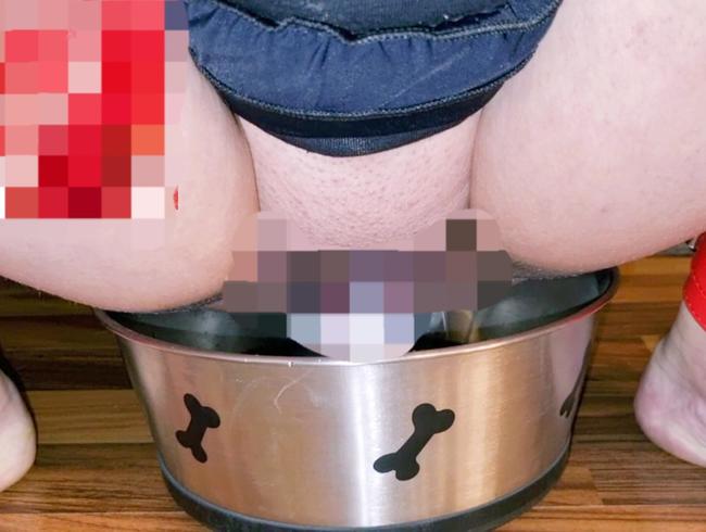 Download: LiesaBDSM - Mein Herr zwingt mich, meinen eigenen Natursekt zu trinken