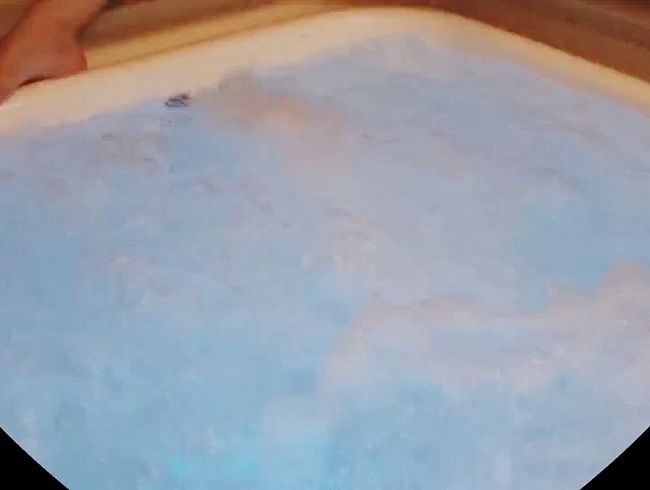 Download: LiesaBDSM - Fast Hausverbot in der öffentlichen Sauna wegen Selbstbefriedigung mit Dildo -EXHIBITIONISMUS DELUXE