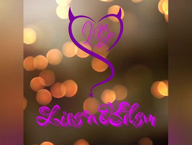 Download: LiesaBDSM - Ruinierter Orgsmus beim Sklaven auf der Couch kurz bevor die Ehefotze nach Hause kommt (ohne ton)