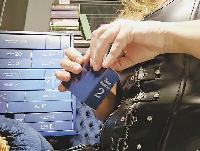 Download: LiesaBDSM - Liesas Fetisch-Adventskalender Türchen 2 - Sklavenaufgabe für dich mit Kerzenwachs!