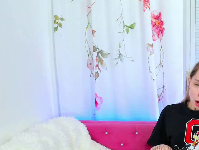 Download: Lil_Alice - Stiefbruder hilft Stiefschwester, Videospiel mit Vibrator zu gewinnen