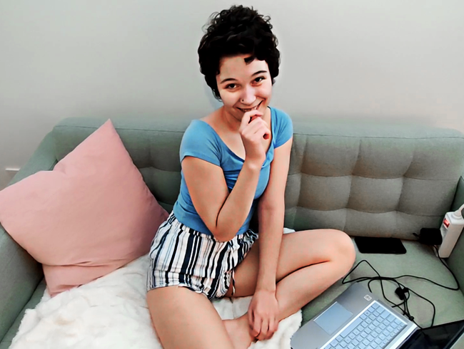 Download: LinaLynn - Bringst du mir bitte Deepthroaten bei? Pornos bringen mich auf neue Ideen!