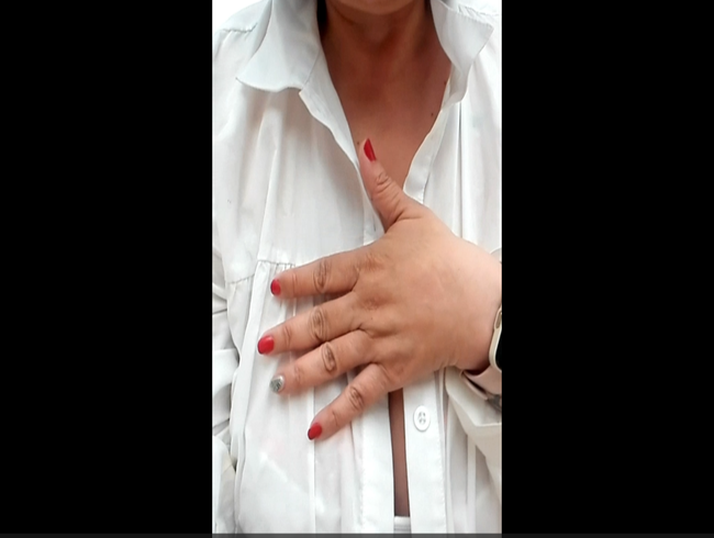 Download: LinaTits - Herzkönigin