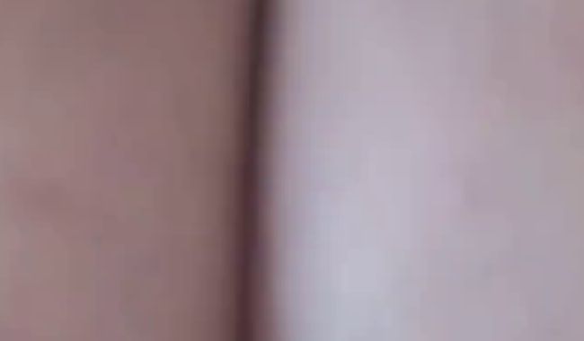 Download: LinaTits - Brüste hüpfen für dich