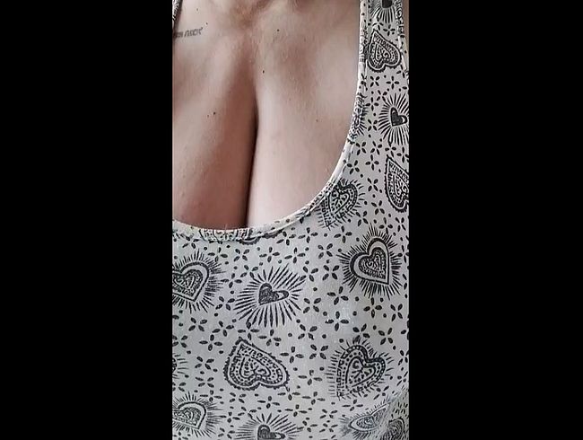 Download: LinaTits - meine Achseln ohne Haare