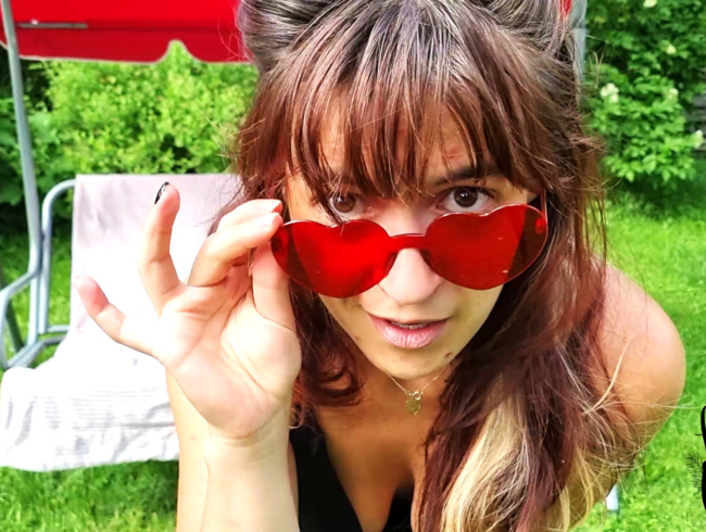 Download: LinaWinter - PUBLIC - So RISKANT hat es sich vorher noch nie angefühlt!