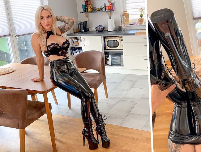 Download: Lisa_Sophie - Willig, nass und fickbereit - mit dieser Überraschung hat er nicht gerechnet !