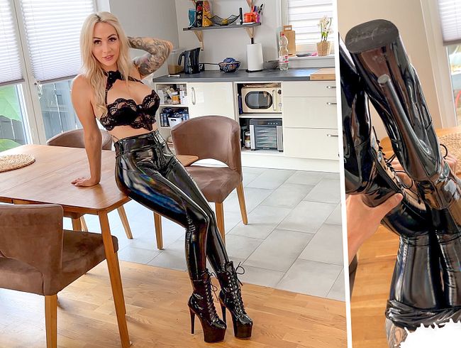 Download: Lisa_Sophie - Willig, nass und fickbereit - mit dieser Überraschung hat er nicht gerechnet !