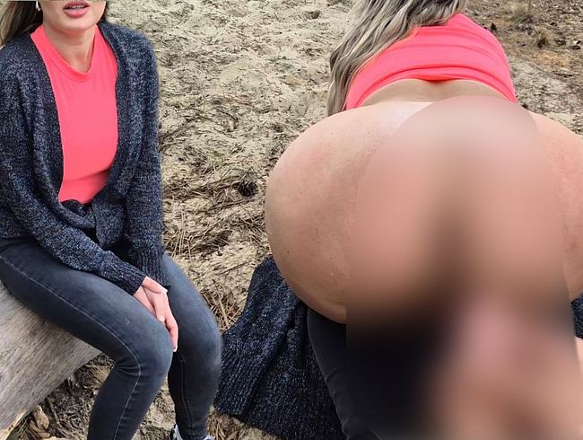 Download: Litclit - Fremder nutzt meine Situation SCHAMLOS aus, als ich mich in den Dünen verlaufen habe und fickt mich